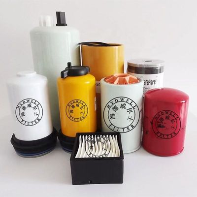 トラクター エンジンの部品 油脂フィルター要素 P550406 156071310 LF550406 材料付き