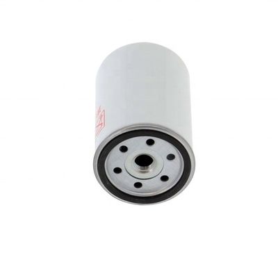 ハイドウェル掘削機燃料フィルター 6732-71-6111 P550440 掘削機部品のための76.8*76.8*120