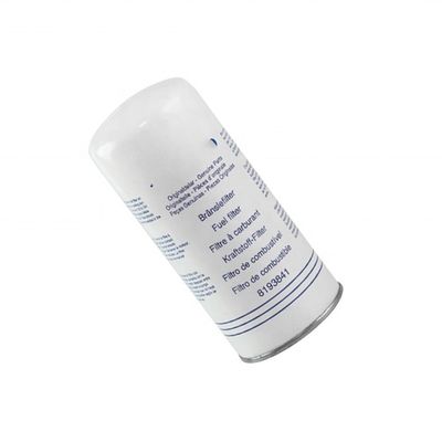 OE NO. 8193841 ディーゼルフィルター要素 01182672 20805349 P550372 1978年から1988年のエンジン