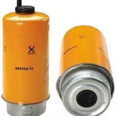 トラクターエンジンの燃料水分離フィルター 部品 32/925869 P551425 2230702 4275626M1 32925994 F66004